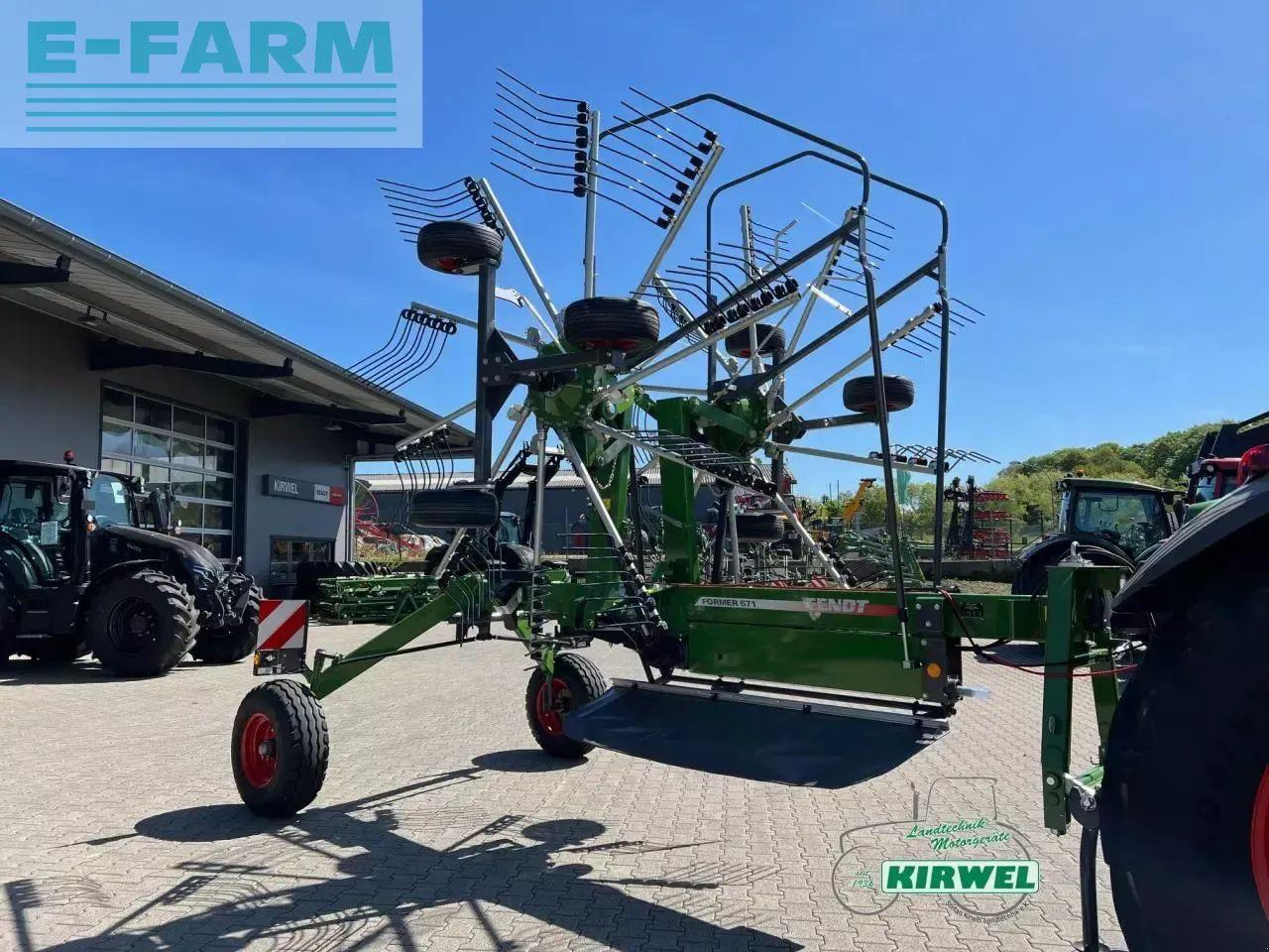 Fendt former 671 - Tedder/ Menyapu: gambar 4 Fendt former 671 - Tedder/ Menyapu: gambar 4