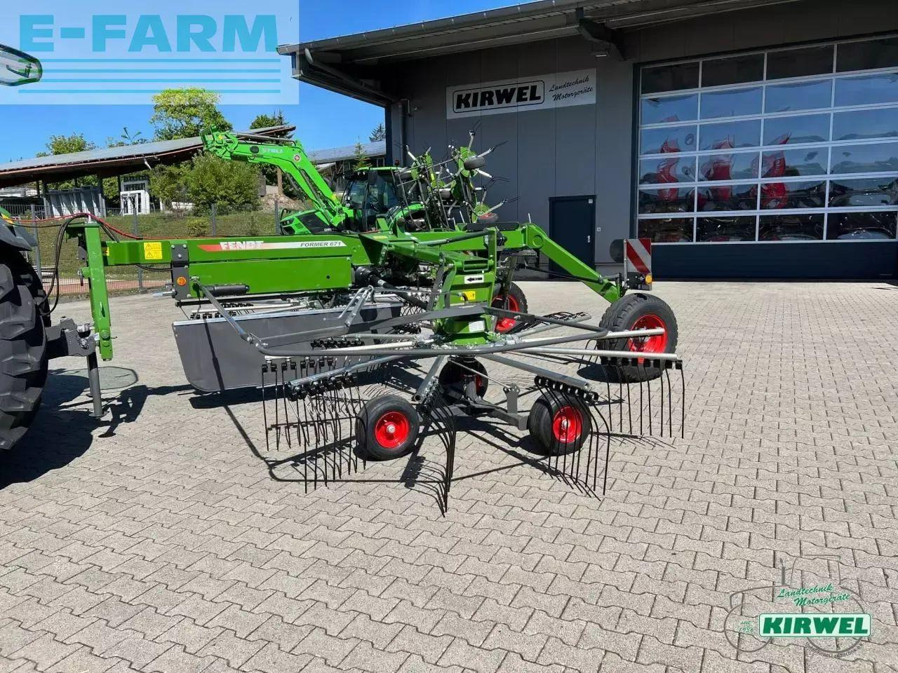 Fendt former 671 - Tedder/ Menyapu: gambar 2 Fendt former 671 - Tedder/ Menyapu: gambar 2