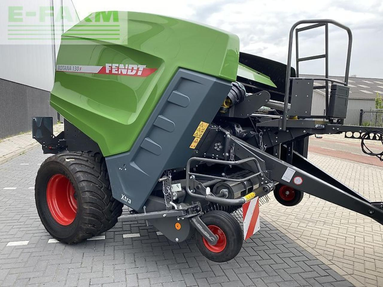 Fendt rotana 130f xtra - Baler persegi: gambar 4 Fendt rotana 130f xtra - Baler persegi: gambar 4