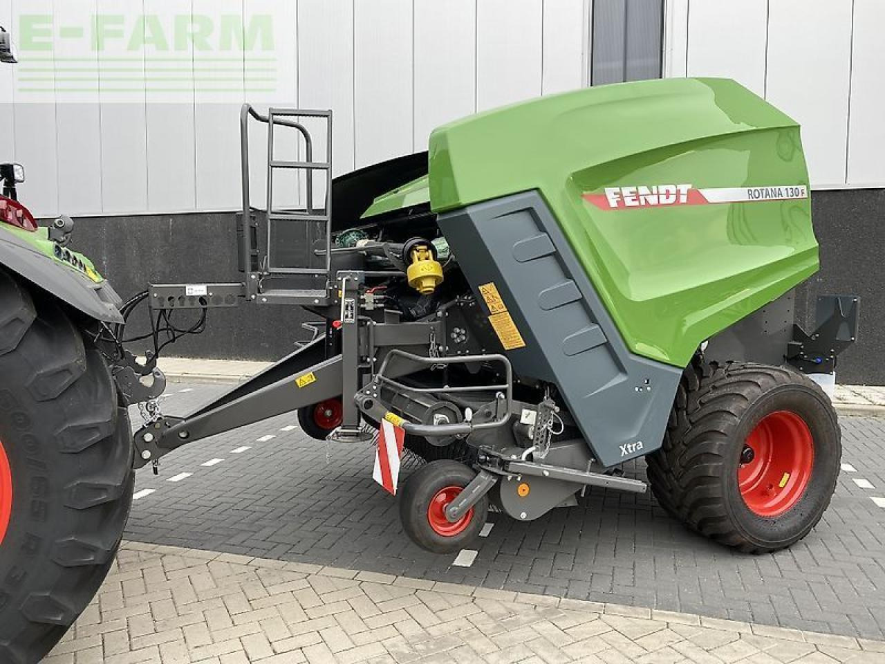 Fendt rotana 130f xtra - Baler persegi: gambar 1 Fendt rotana 130f xtra - Baler persegi: gambar 1