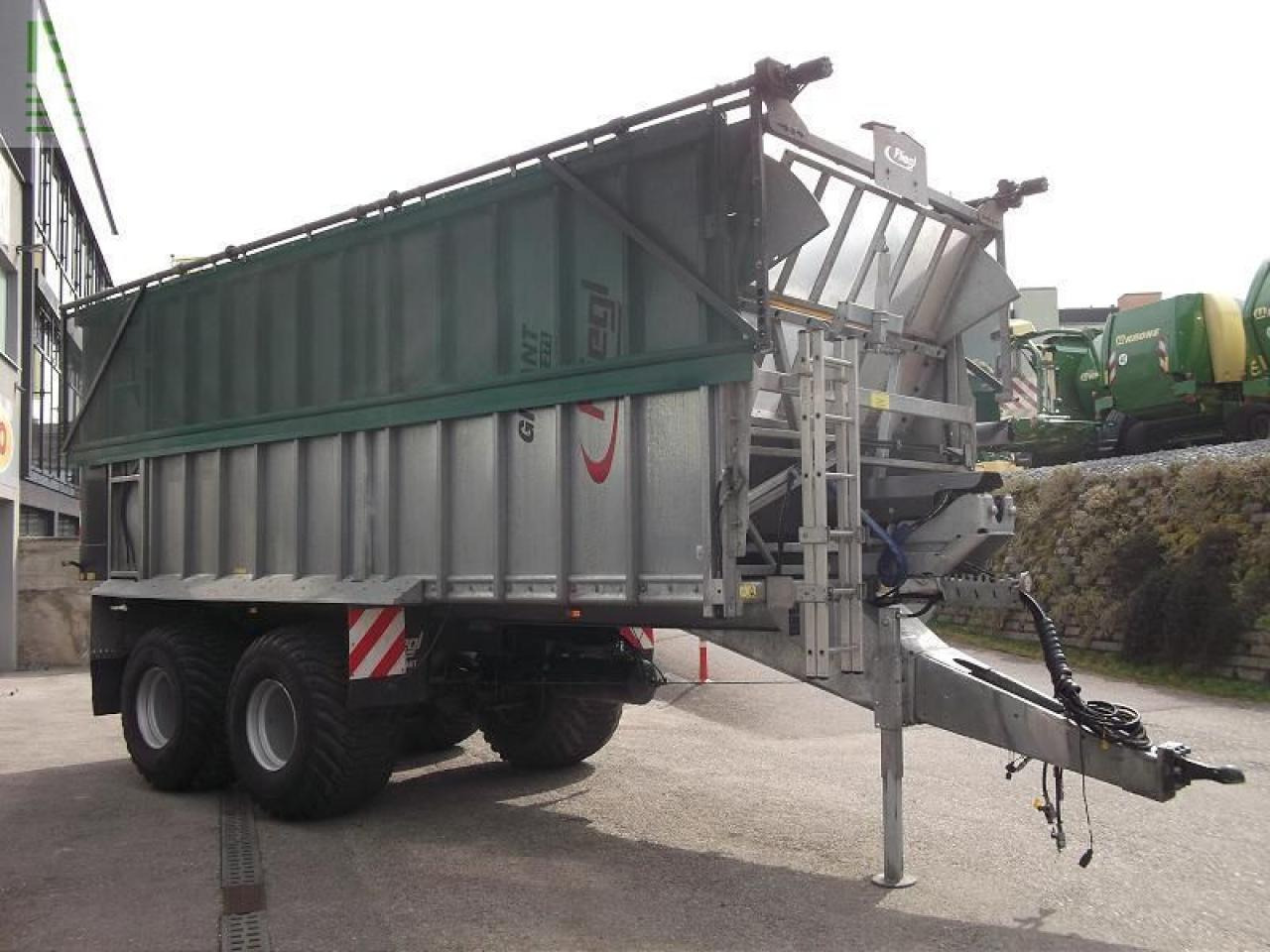 Fliegl asw 271 gigant - Trailer jungkit pertanian/ Tempat sampah: gambar 2 Fliegl asw 271 gigant - Trailer jungkit pertanian/ Tempat sampah: gambar 2