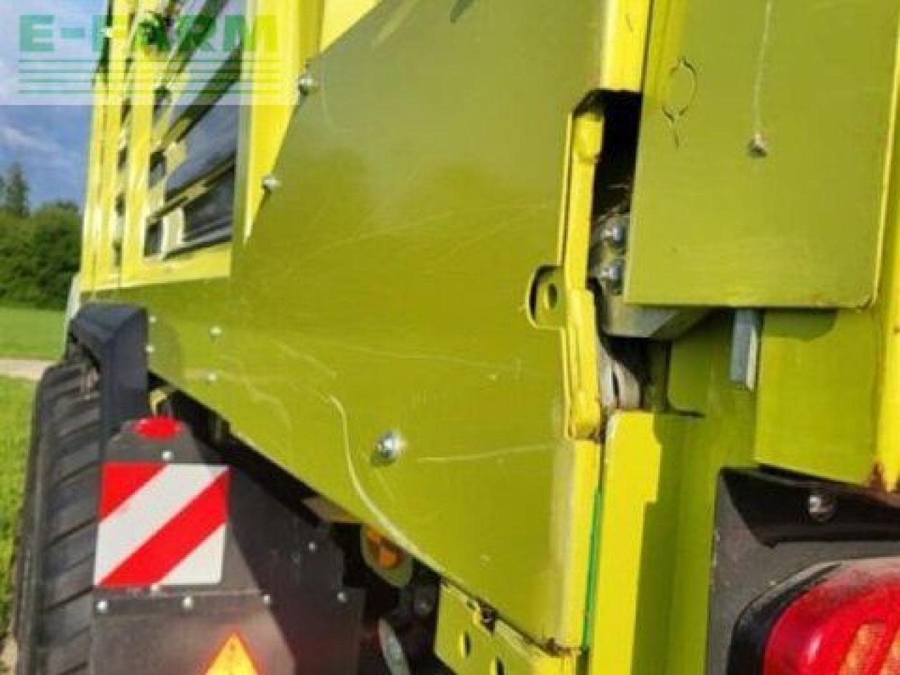 Trailer jungkit pertanian/ Tempat sampah Fliegl cargos 8500: gambar 6