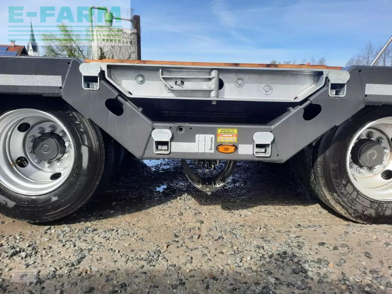 Fliegl dts 300 - Trailer low bed: gambar 4 Fliegl dts 300 - Trailer low bed: gambar 4