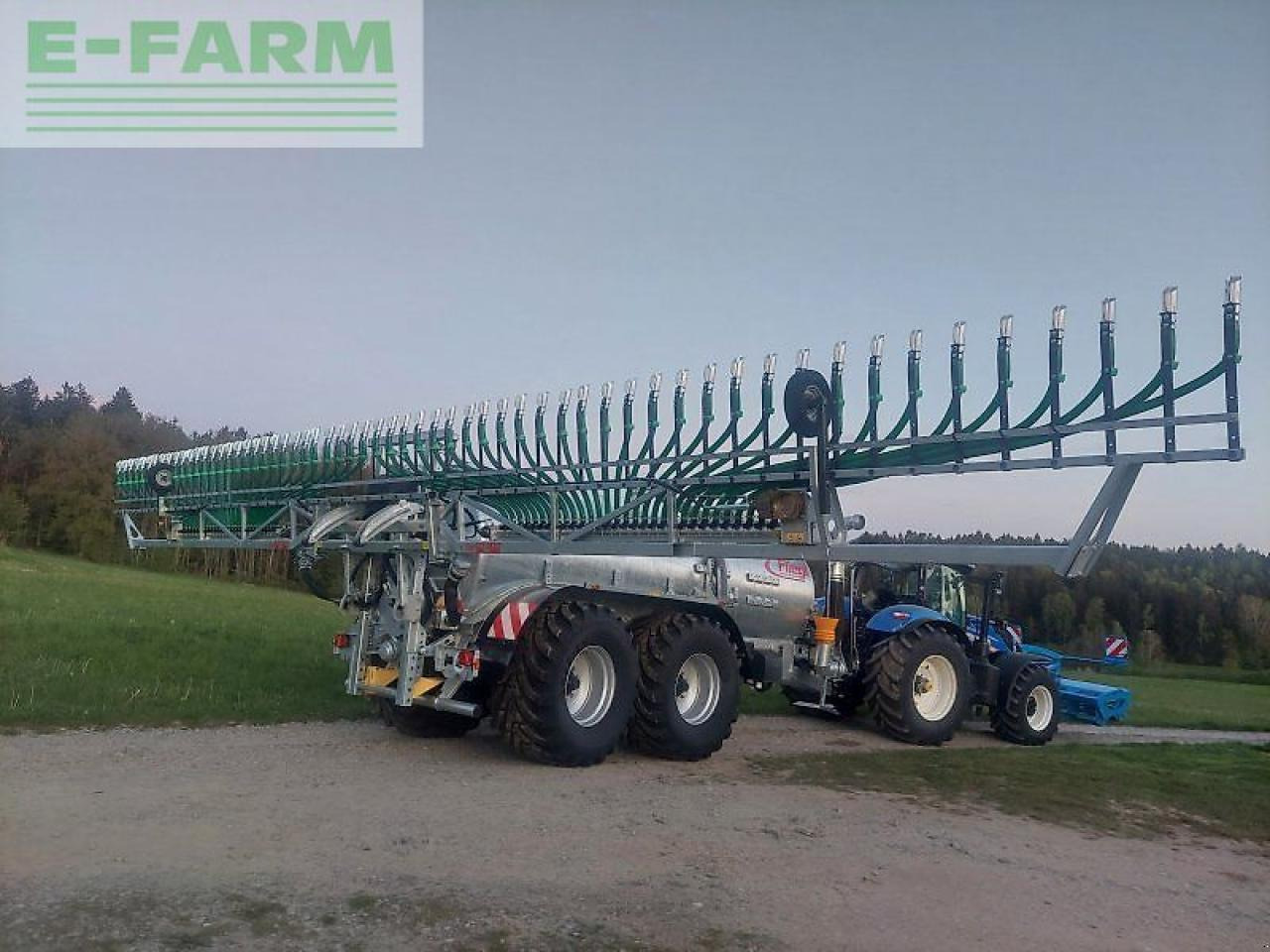 Fliegl pfw 14000 - Peralatan pemupukan: gambar 2 Fliegl pfw 14000 - Peralatan pemupukan: gambar 2