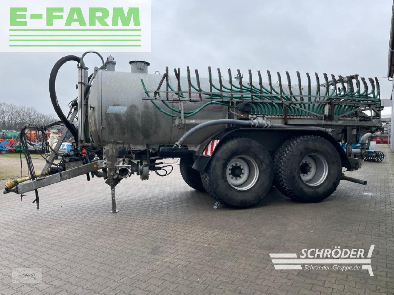 Fliegl vfm 18000 maxxline - Penyemprot self-propelled: gambar 4 Fliegl vfm 18000 maxxline - Penyemprot self-propelled: gambar 4