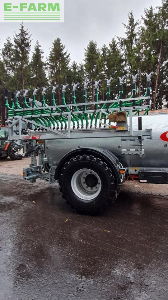 Fliegl vfm 6200 - Kapal tanker bubur: gambar 2 Fliegl vfm 6200 - Kapal tanker bubur: gambar 2