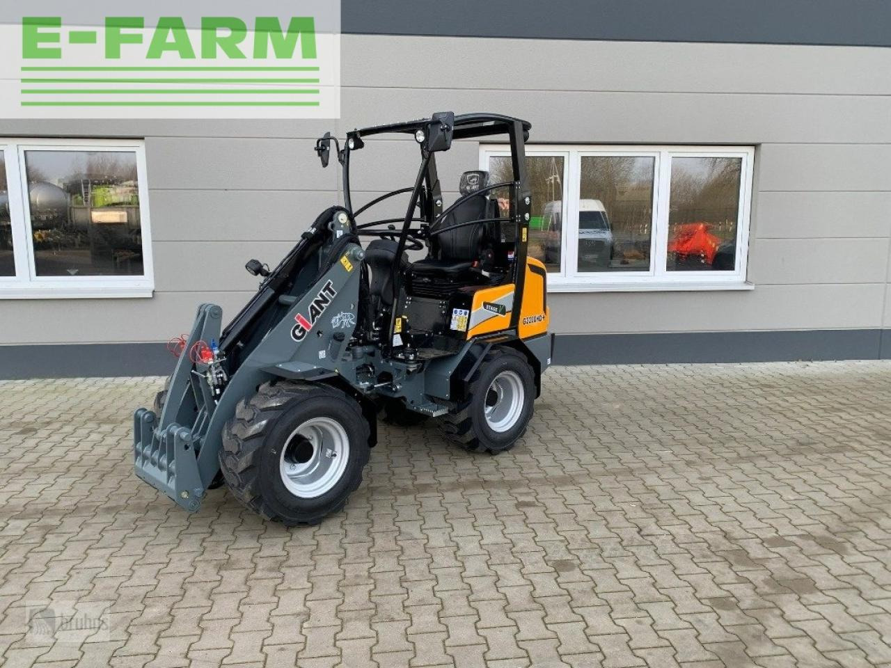 Giant g2200 hd+ - Wheel loader: gambar 1 Giant g2200 hd+ - Wheel loader: gambar 1