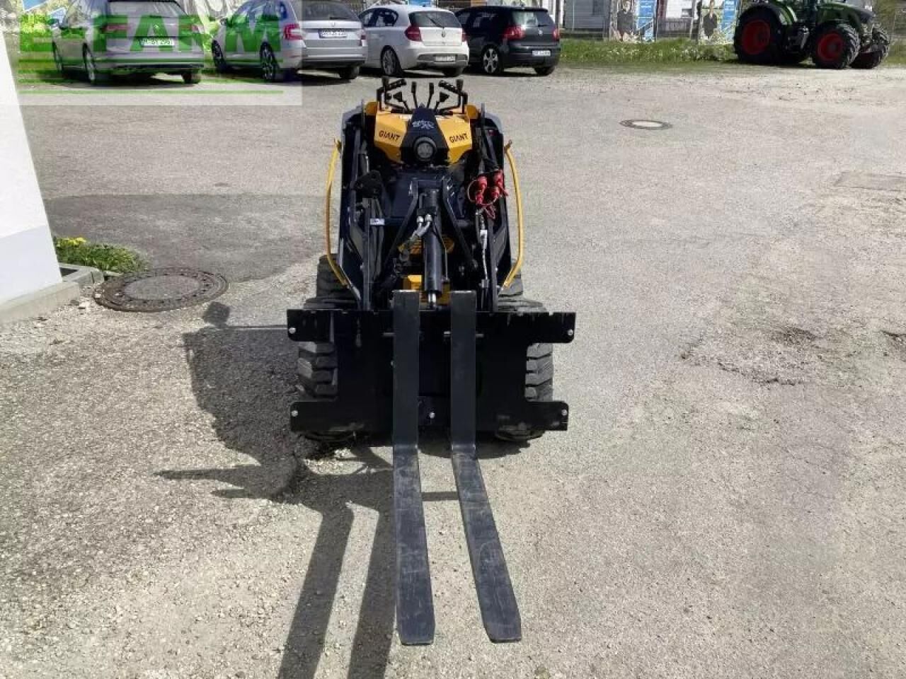 Giant gs900 - Ekskavator mini: gambar 3 Giant gs900 - Ekskavator mini: gambar 3