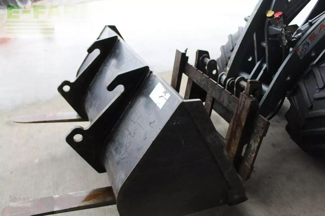 Giant hoflader d 335 t - Wheel loader: gambar 4 Giant hoflader d 335 t - Wheel loader: gambar 4