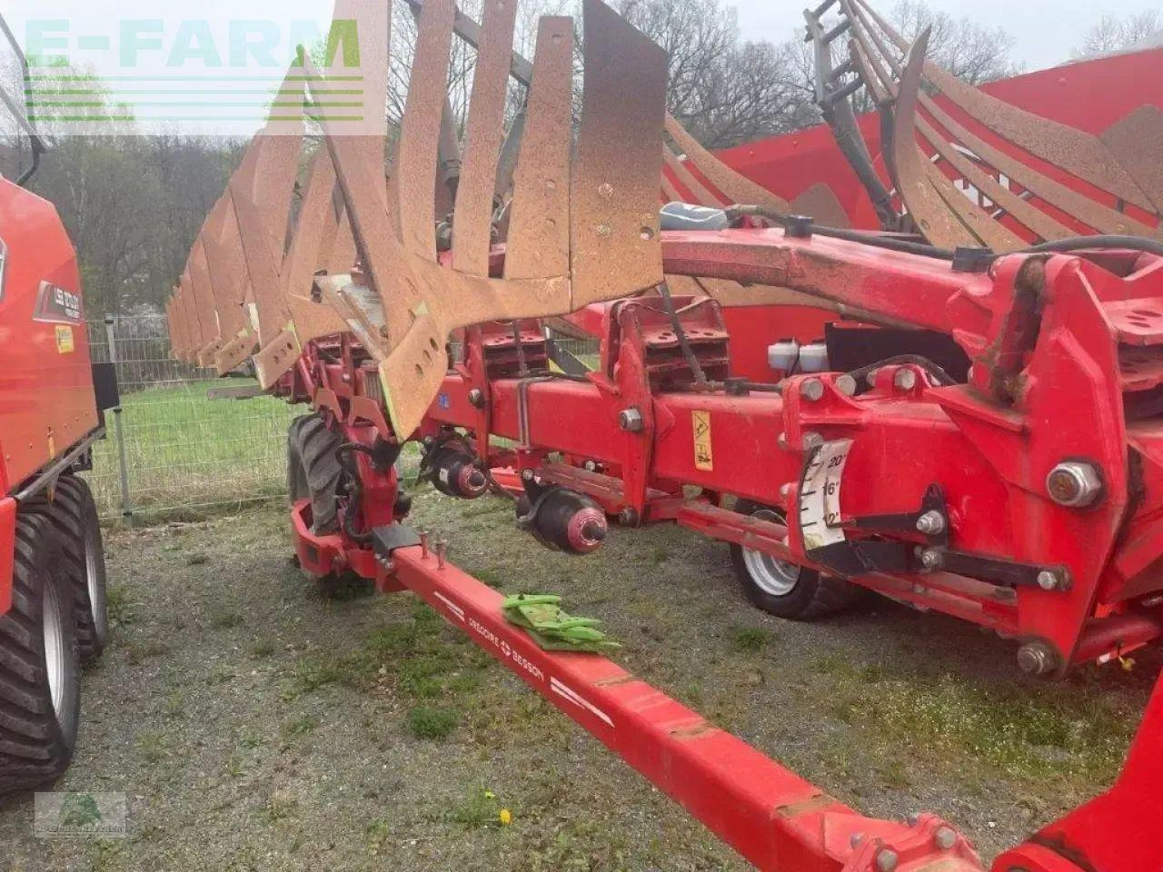 Gregoire Besson spmfw-y8 - Bajak: gambar 4 Gregoire Besson spmfw-y8 - Bajak: gambar 4