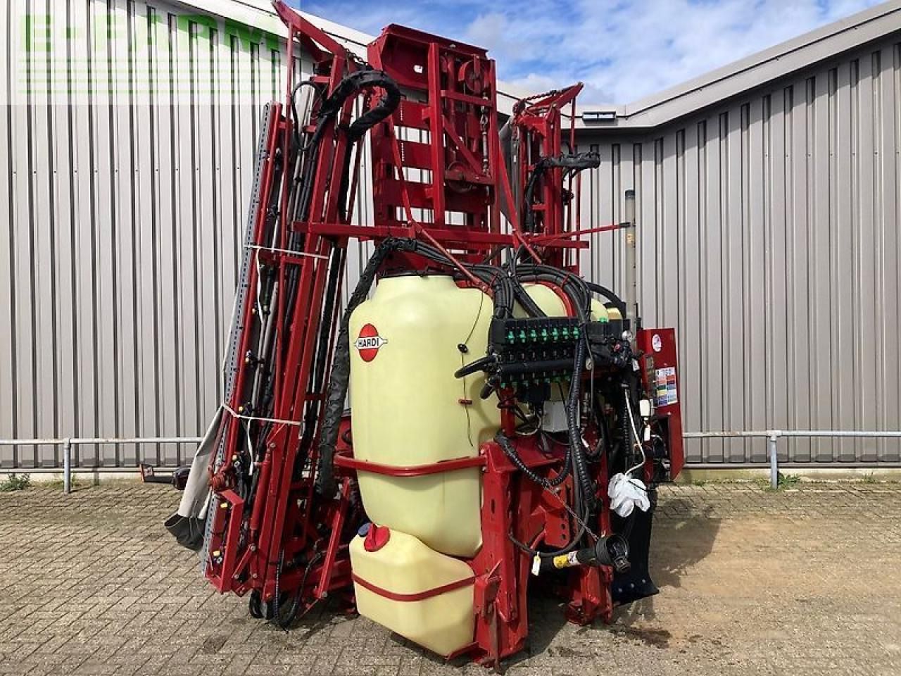 Hardi master plus 18m twin stream - Penyemprot tertinggal: gambar 1 Hardi master plus 18m twin stream - Penyemprot tertinggal: gambar 1