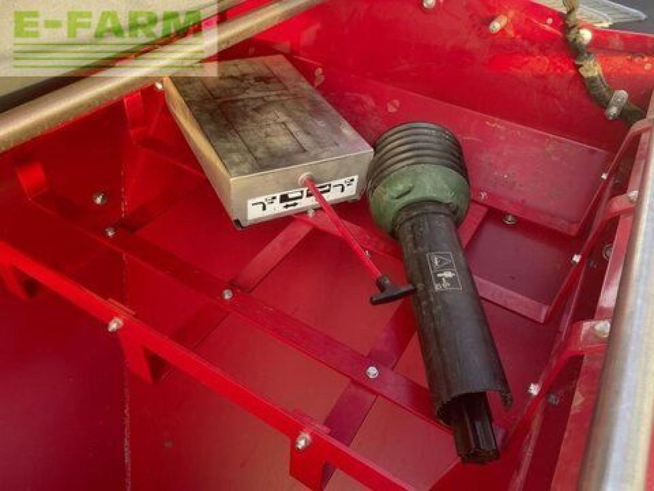 Bor benih Horsch express 3 kr: gambar 14 Bor benih Horsch express 3 kr: gambar 14