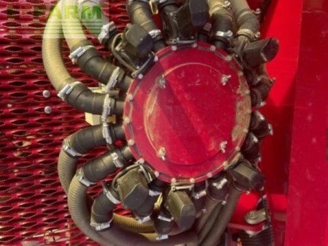 Bor benih Horsch express 3 kr: gambar 15 Bor benih Horsch express 3 kr: gambar 15