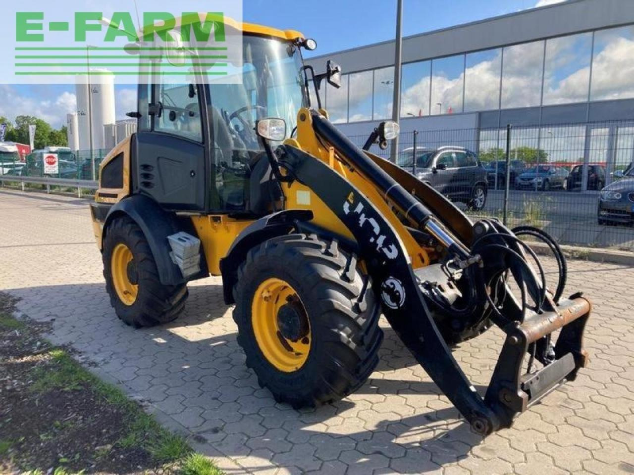 JCB 409 - Ekskavator mini: gambar 3 JCB 409 - Ekskavator mini: gambar 3