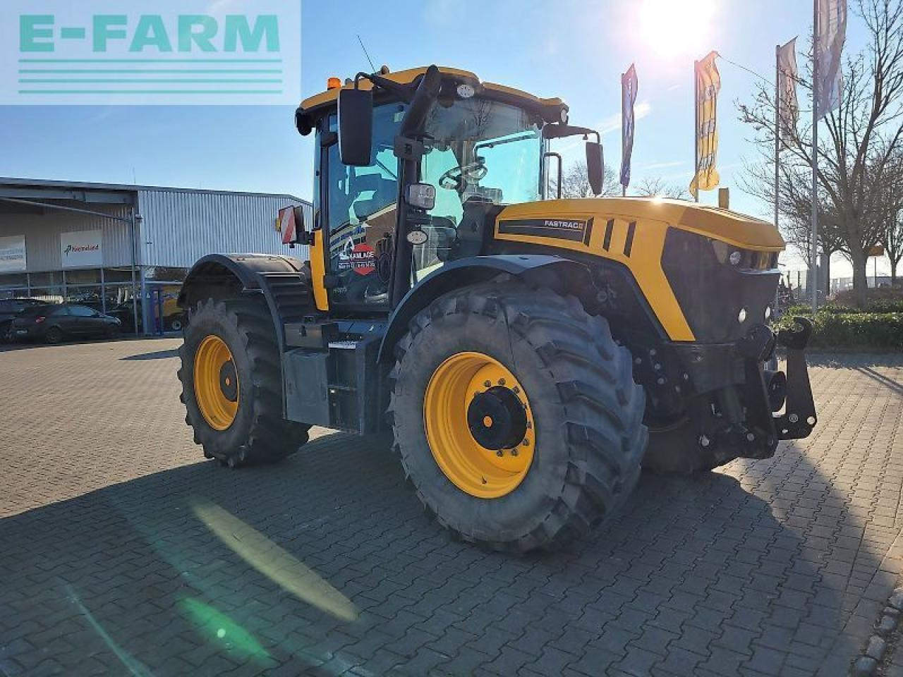 JCB 4220 fastrac - Traktor: gambar 3 JCB 4220 fastrac - Traktor: gambar 3