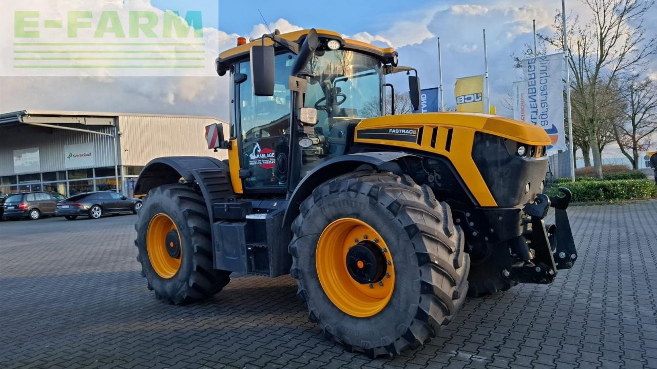 JCB 4220 fastrac - Traktor: gambar 4 JCB 4220 fastrac - Traktor: gambar 4