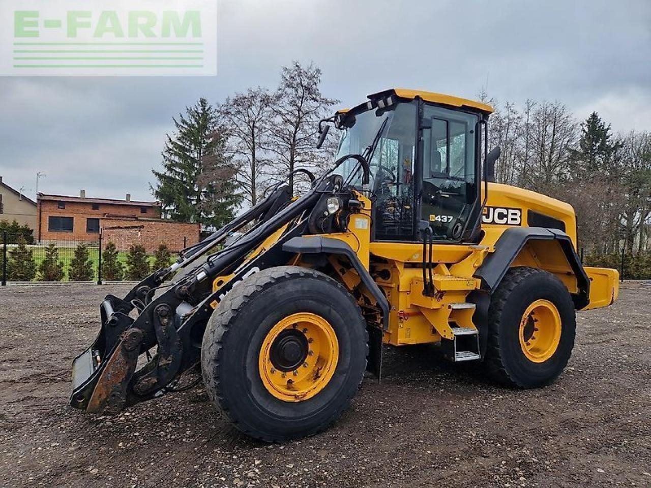 JCB 437 ht - Ekskavator mini: gambar 1 JCB 437 ht - Ekskavator mini: gambar 1