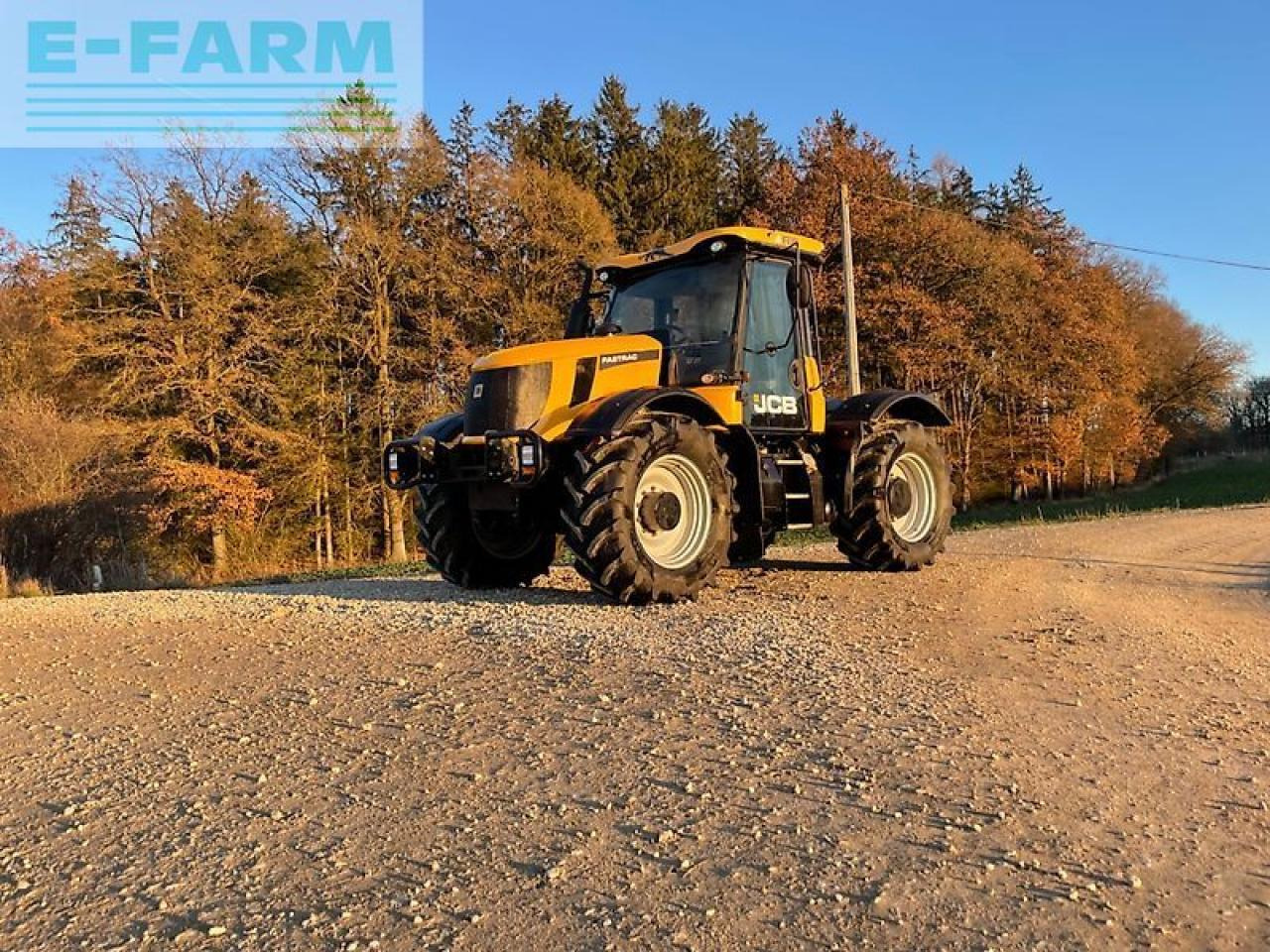 JCB fastrac 3200 - Traktor: gambar 1 JCB fastrac 3200 - Traktor: gambar 1
