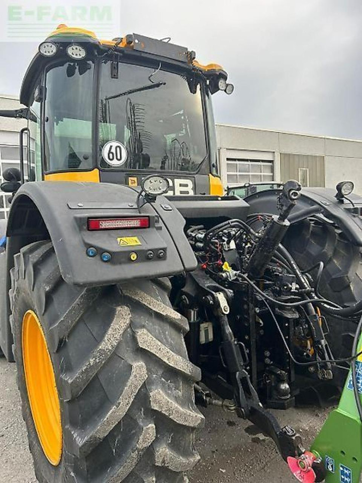 JCB fastrac 4220 - Traktor: gambar 4 JCB fastrac 4220 - Traktor: gambar 4
