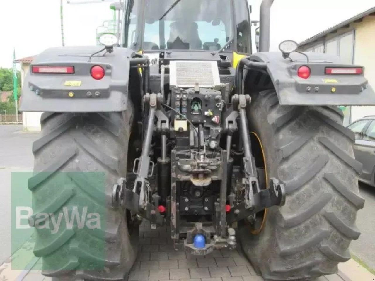 JCB jcb 8330 - Traktor: gambar 3 JCB jcb 8330 - Traktor: gambar 3