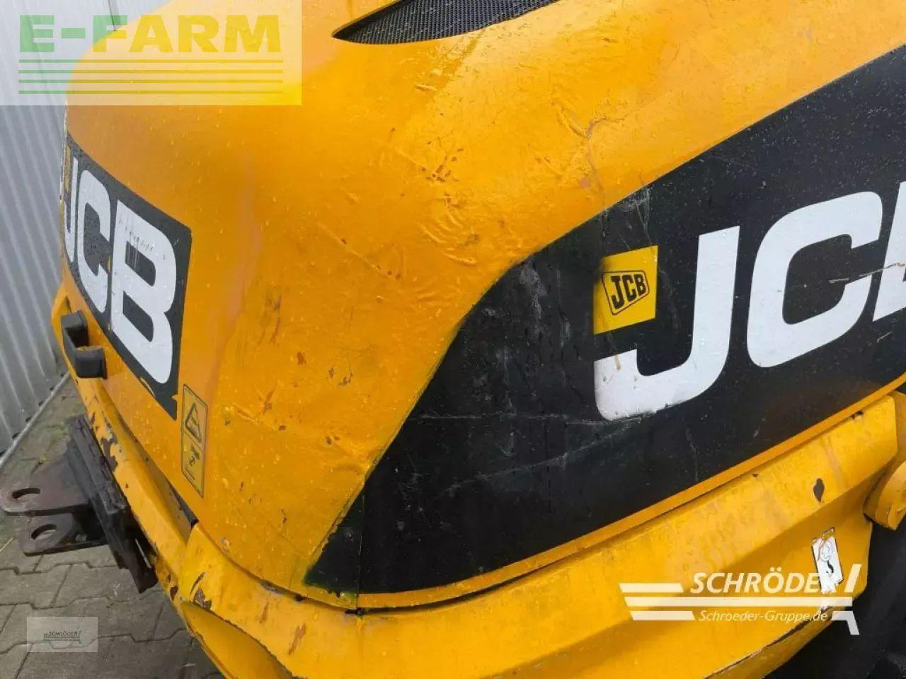 Ekskavator mini JCB tm 180 agri: gambar 22