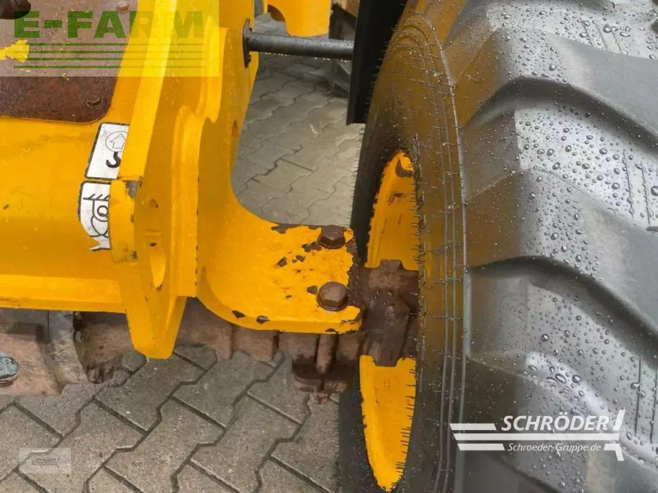 Ekskavator mini JCB tm 180 agri: gambar 10