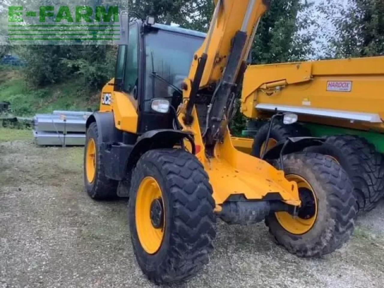 JCB tm320 - Telehandler: gambar 2 JCB tm320 - Telehandler: gambar 2