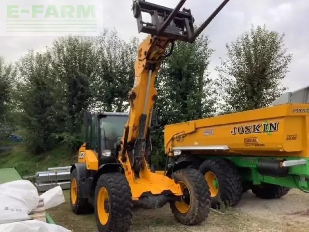 JCB tm320 - Telehandler: gambar 1 JCB tm320 - Telehandler: gambar 1