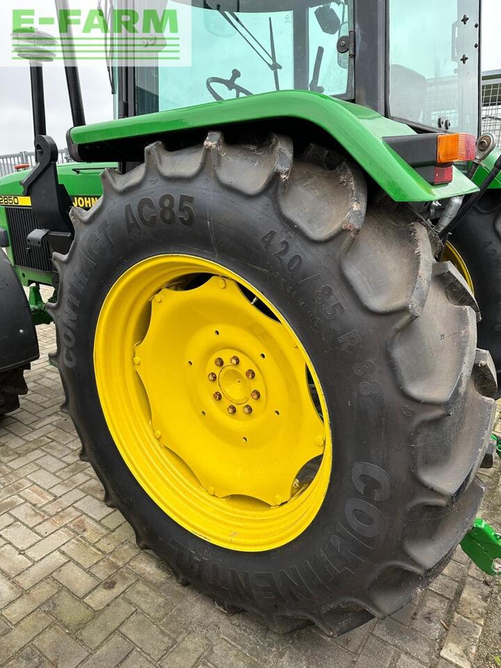 Traktor John Deere 2850: gambar 10