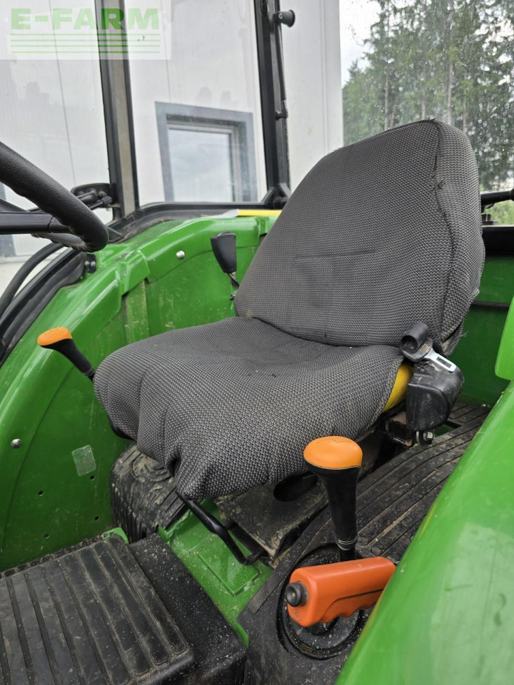 John Deere 5055e - Traktor: gambar 3 John Deere 5055e - Traktor: gambar 3