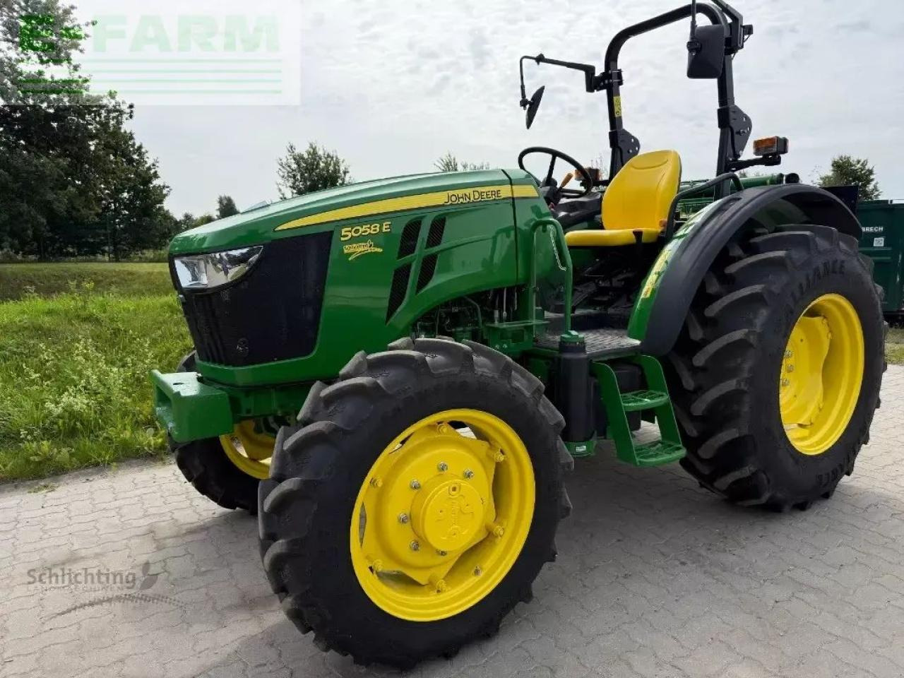 John Deere 5058e ohne kabine - Traktor: gambar 2 John Deere 5058e ohne kabine - Traktor: gambar 2