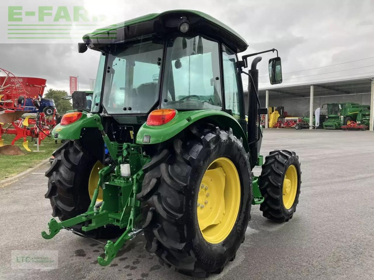 John Deere 5067e - Traktor: gambar 3 John Deere 5067e - Traktor: gambar 3