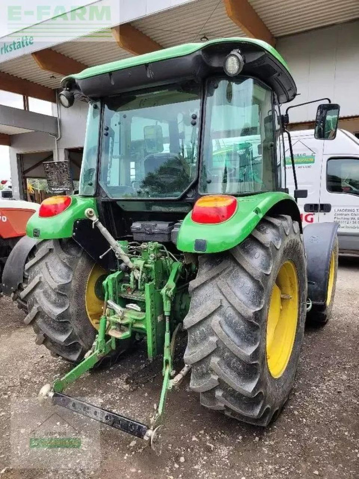John Deere 5075 e - Traktor: gambar 4 John Deere 5075 e - Traktor: gambar 4