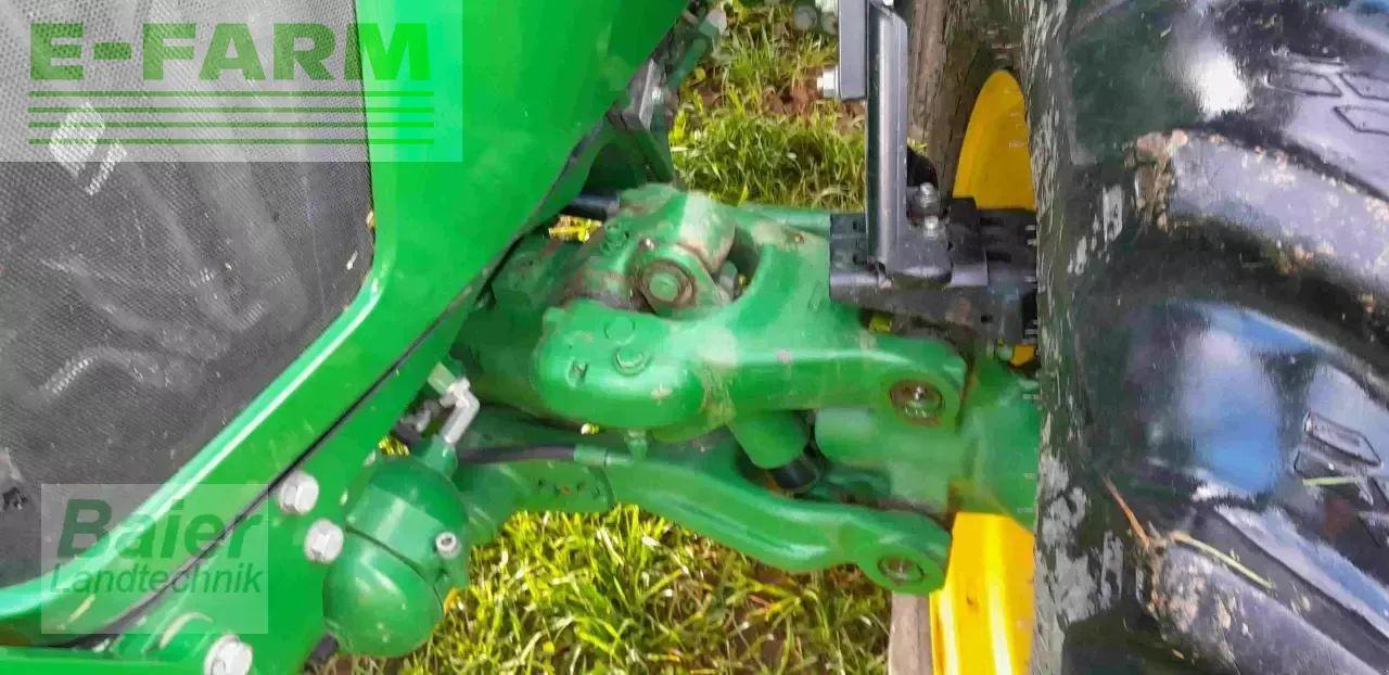 Traktor John Deere 5090r: gambar 8