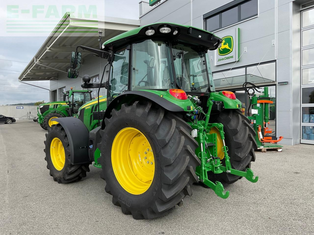 Traktor John Deere 5095M: gambar 6