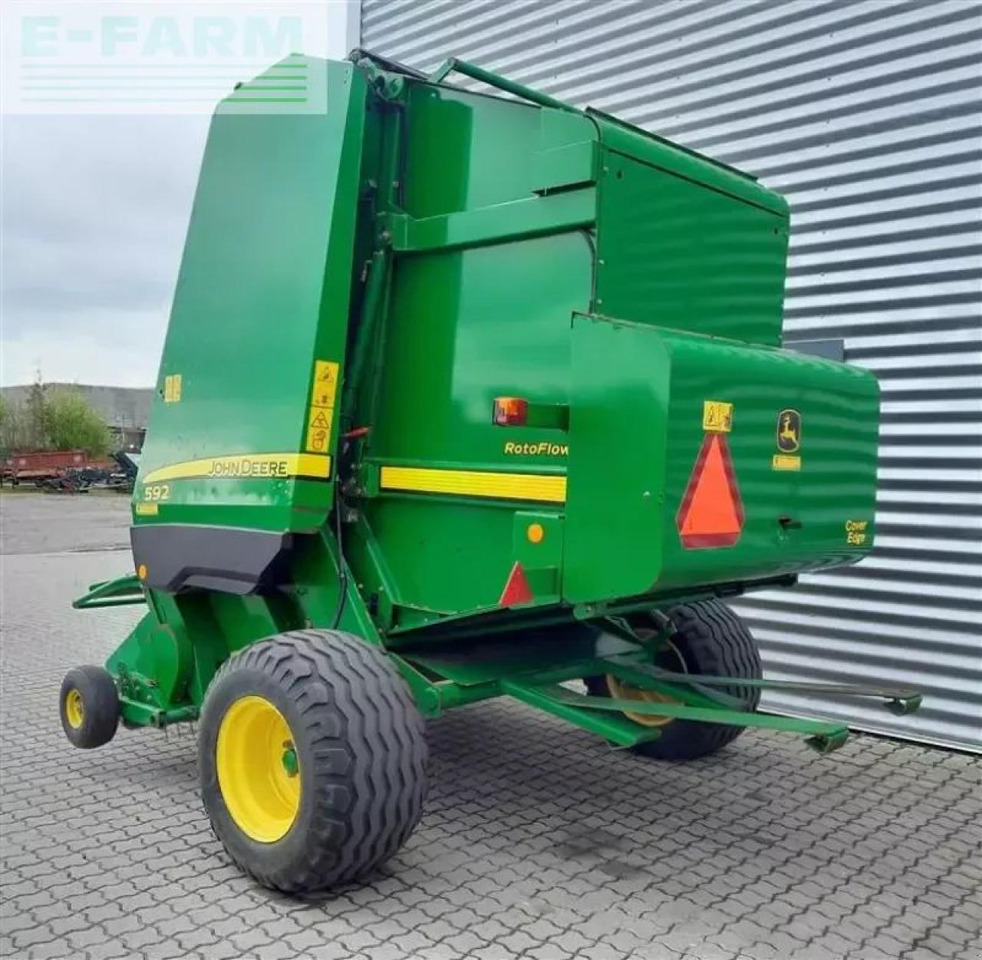 John Deere 592 - Baler persegi: gambar 5 John Deere 592 - Baler persegi: gambar 5