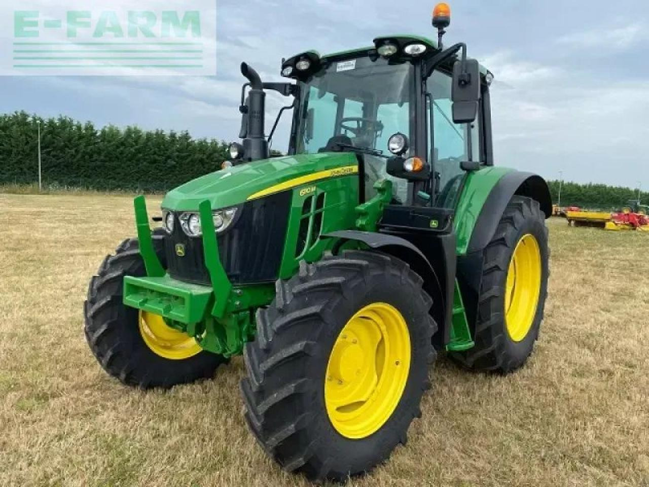 John Deere 6110m - Traktor: gambar 1 John Deere 6110m - Traktor: gambar 1