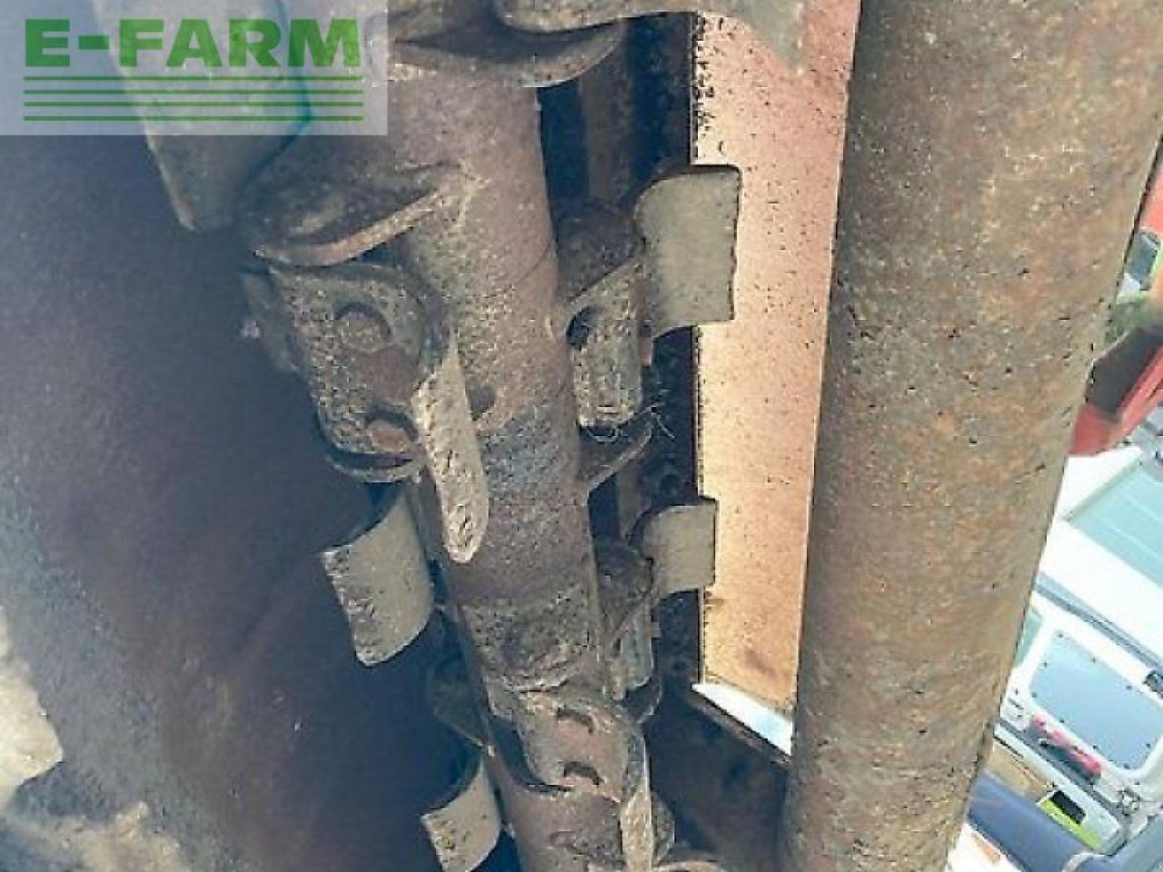 Traktor John Deere 6110r kommunal: gambar 12