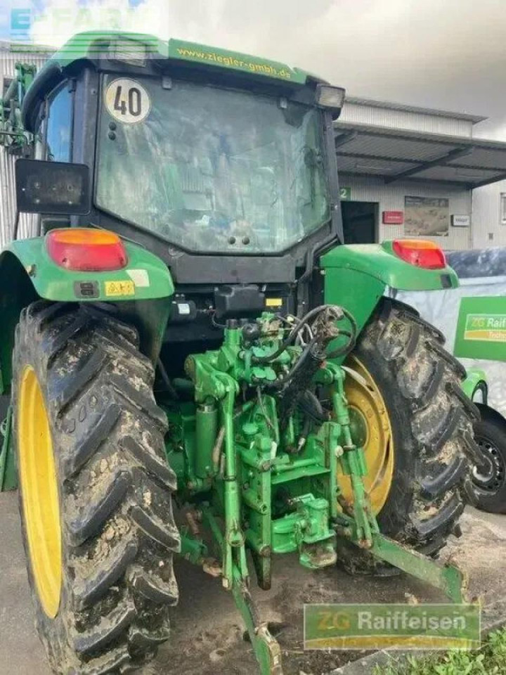 John Deere 6120 se - Traktor: gambar 2 John Deere 6120 se - Traktor: gambar 2