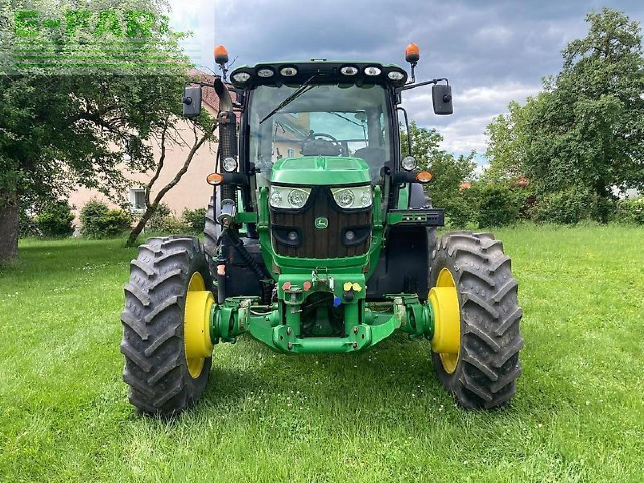 John Deere 6125r - Traktor: gambar 4 John Deere 6125r - Traktor: gambar 4