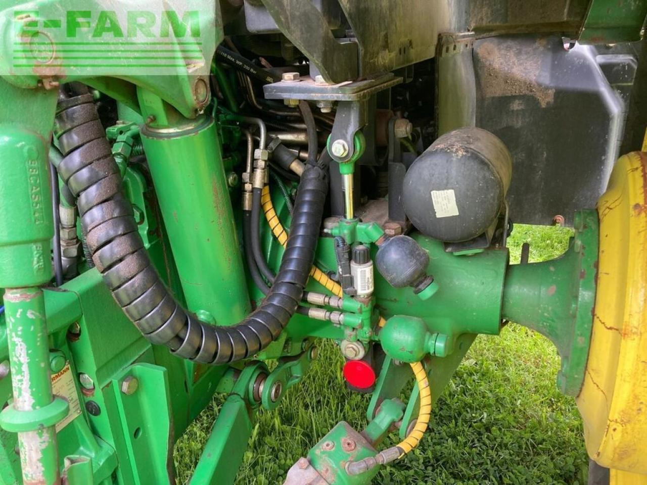 John Deere 6125r - Traktor: gambar 5 John Deere 6125r - Traktor: gambar 5
