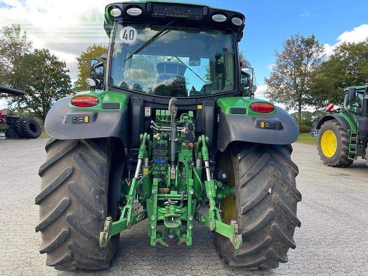 John Deere 6130 r - Traktor: gambar 4 John Deere 6130 r - Traktor: gambar 4