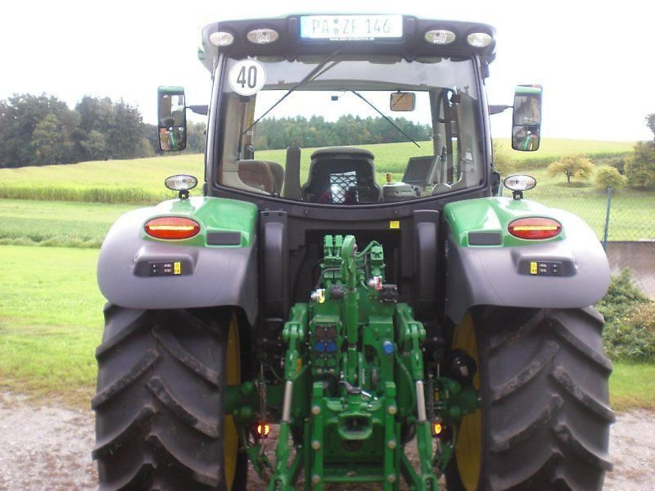 John Deere 6130r - Traktor: gambar 2 John Deere 6130r - Traktor: gambar 2