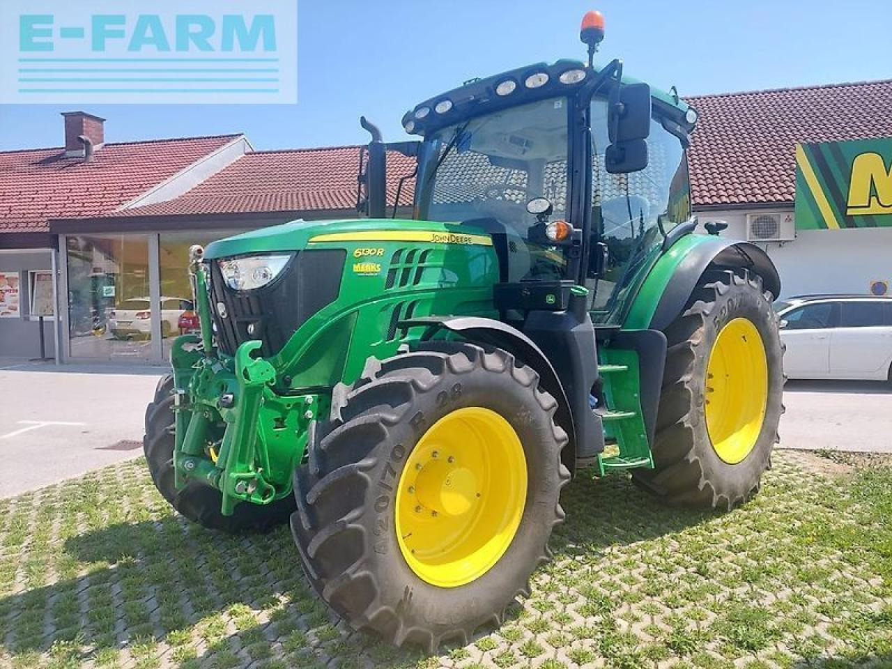 John Deere 6130r - Traktor: gambar 1 John Deere 6130r - Traktor: gambar 1