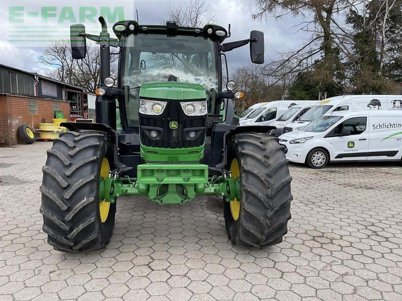 John Deere 6130r - Traktor: gambar 3 John Deere 6130r - Traktor: gambar 3