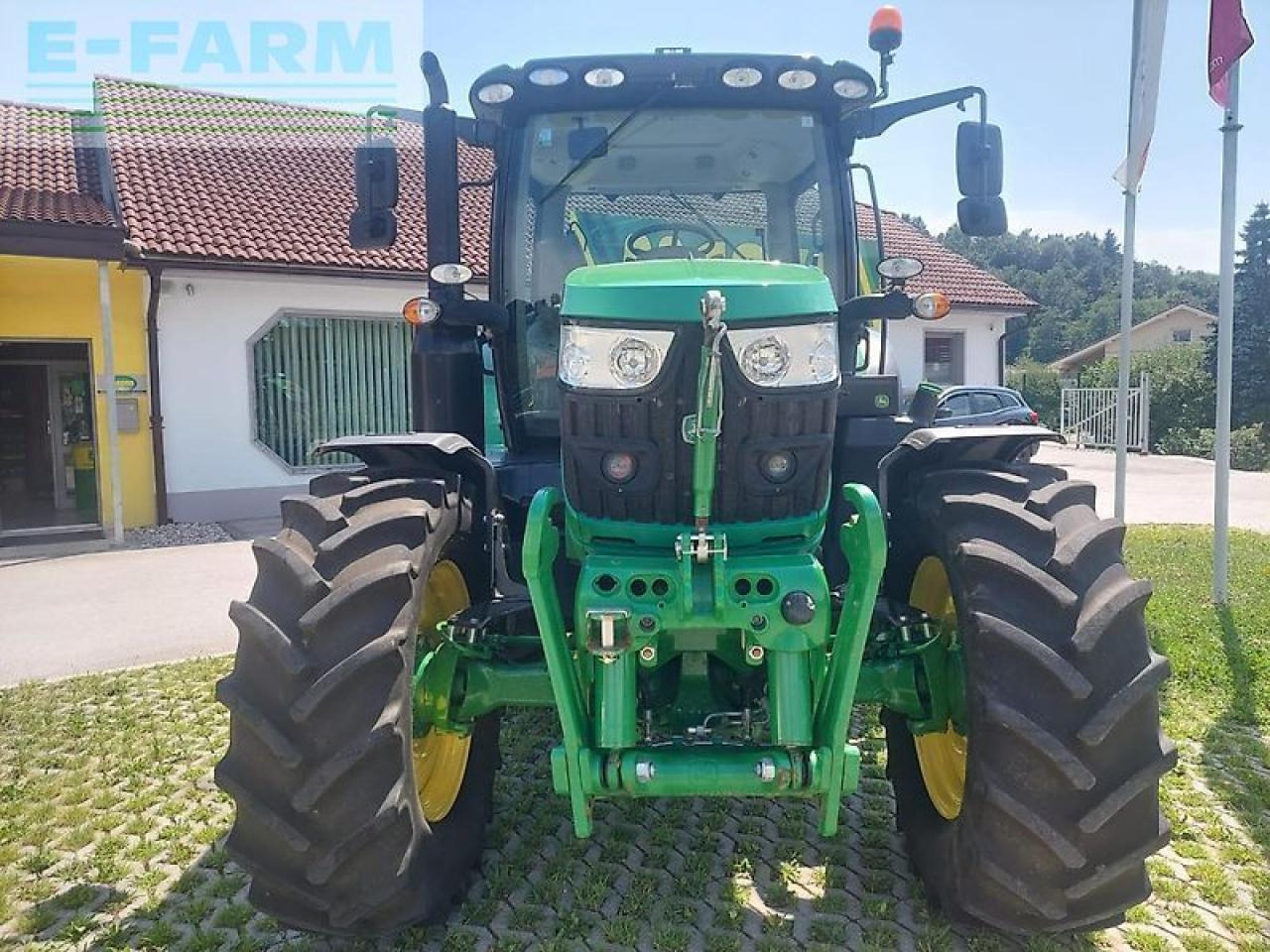 John Deere 6130r - Traktor: gambar 3 John Deere 6130r - Traktor: gambar 3