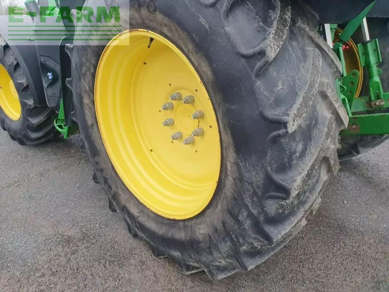 John Deere 6130r - Traktor: gambar 1 John Deere 6130r - Traktor: gambar 1