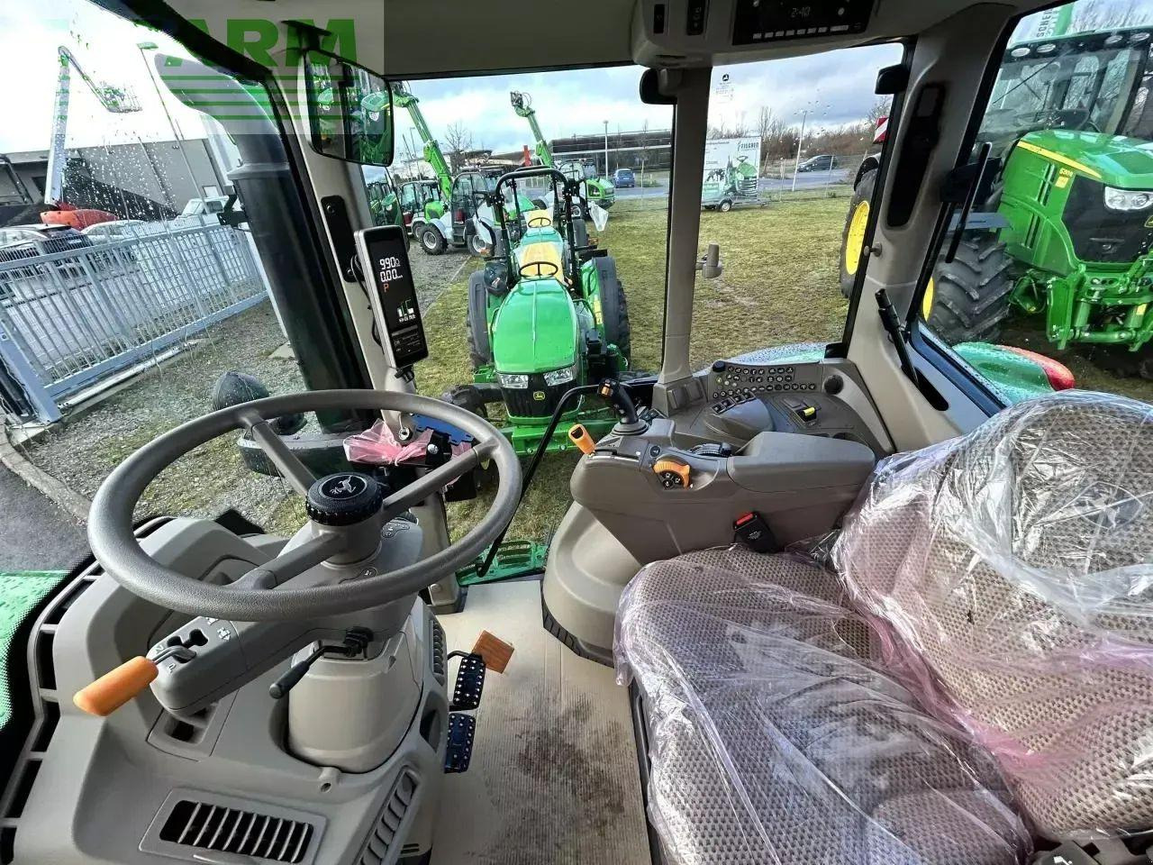 Traktor John Deere 6140m garantie bis 10.2026: gambar 6