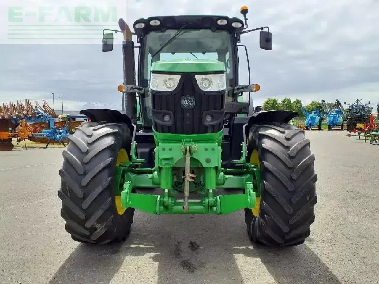 John Deere 6140r - Traktor: gambar 3 John Deere 6140r - Traktor: gambar 3