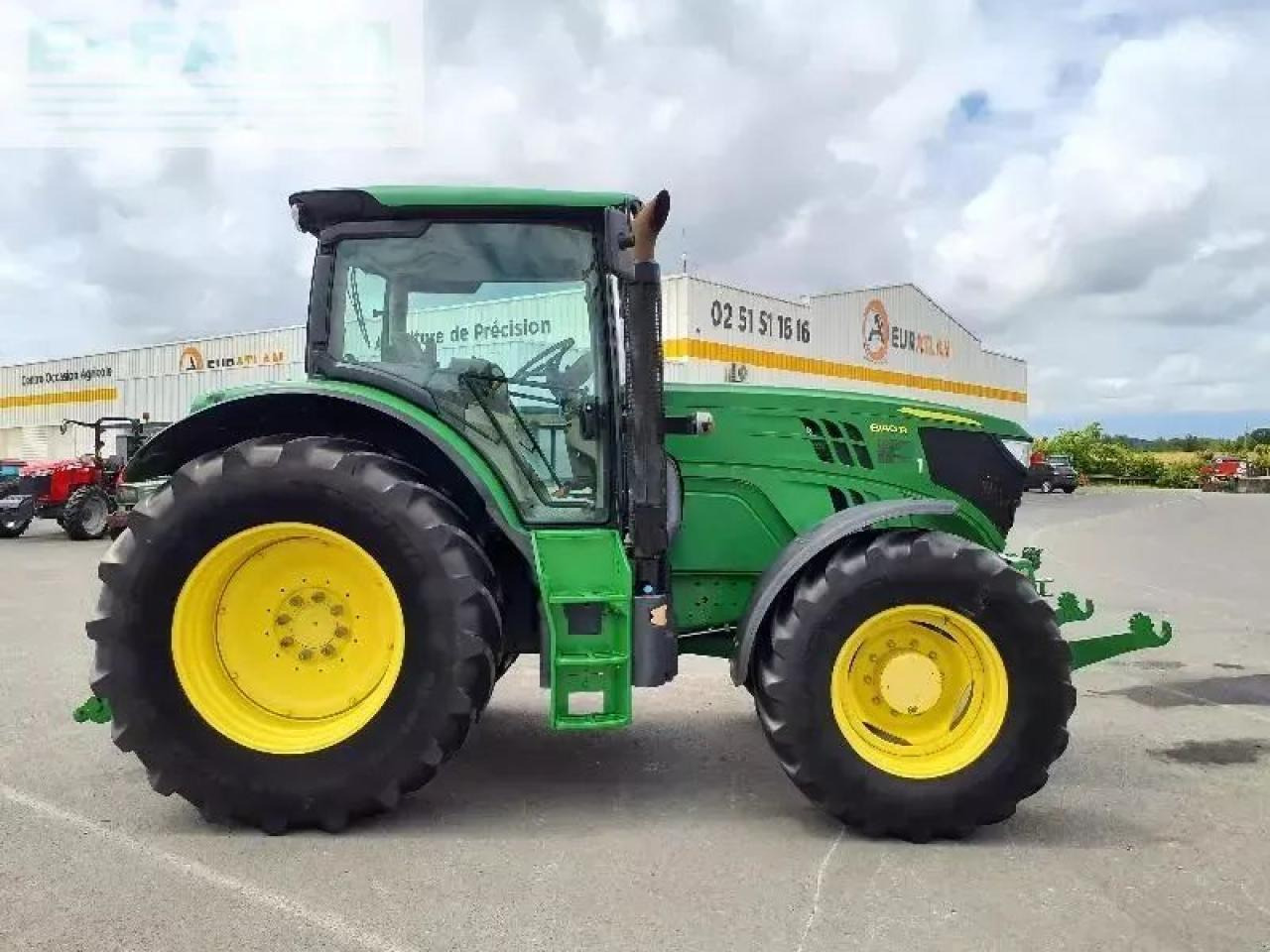 John Deere 6140r - Traktor: gambar 1 John Deere 6140r - Traktor: gambar 1